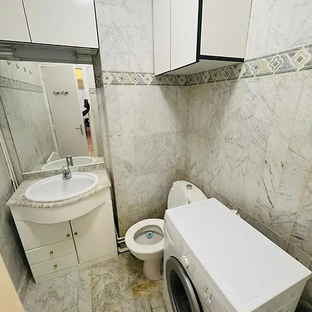 Centre De - Le Marais Bastille Voltaire - 4 Personnes Apartment *